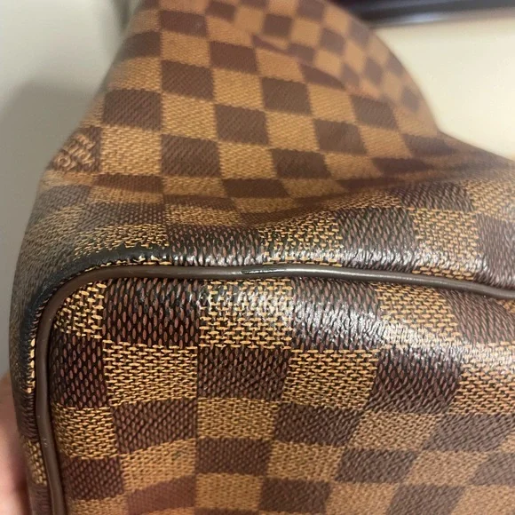 🎉SOLD✨🎉Authentic Louis Vuitton Damier Ebene Speedy 30 (2019) - Picture 9 of 16